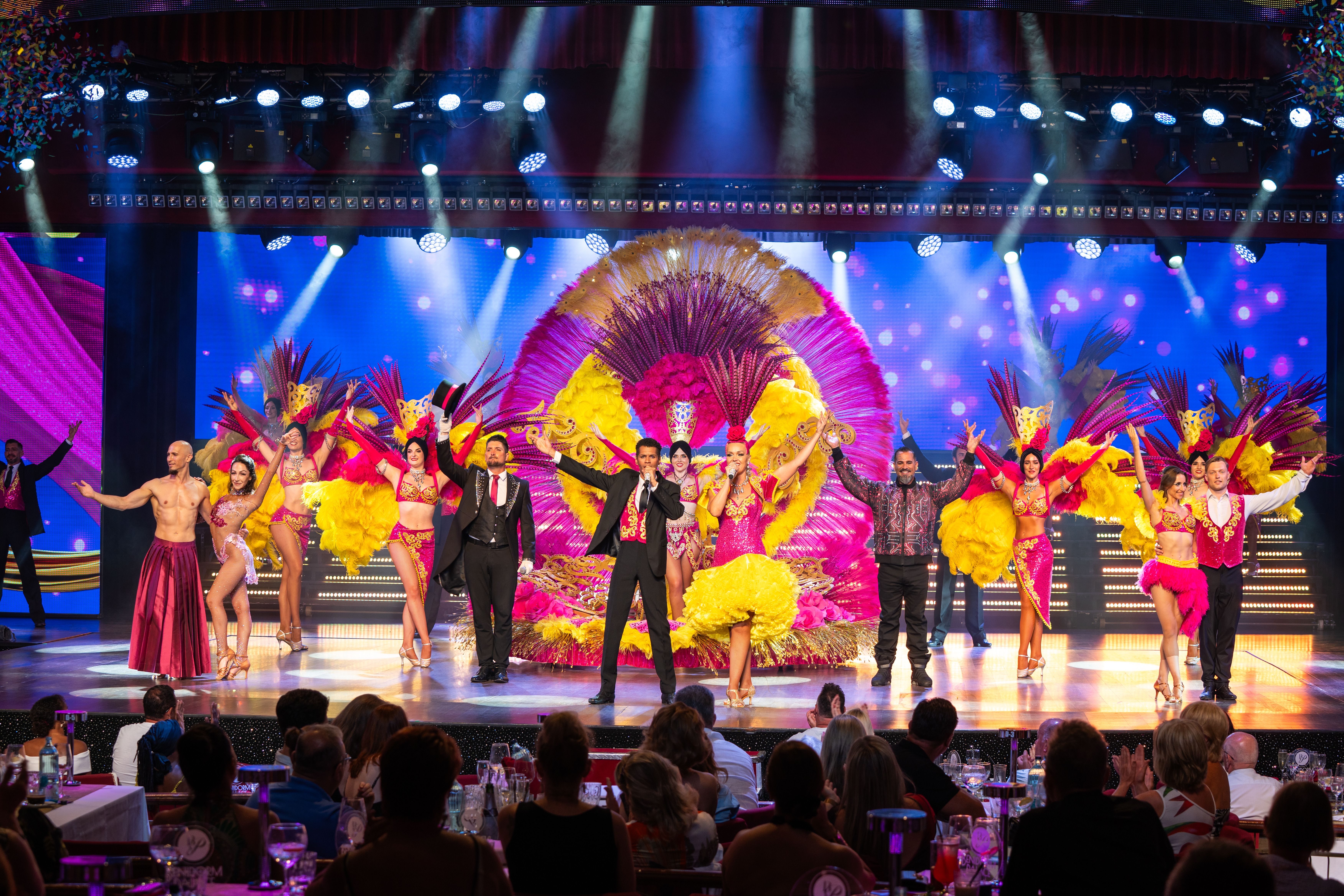 A spectacular show at Benidorm Palace